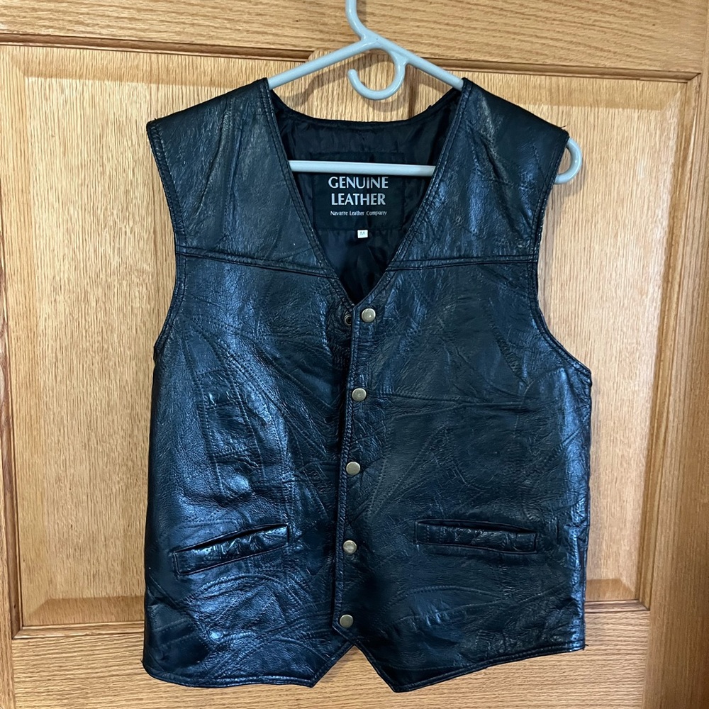 Genuine leather, Italian stone, Navarre leather company vest